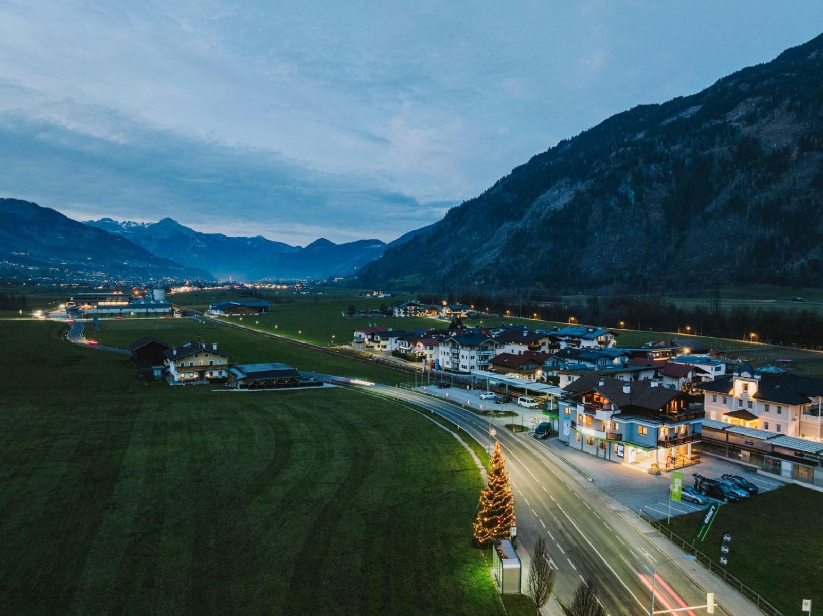 Apart Hartl Ried im Zillertal Exterior foto