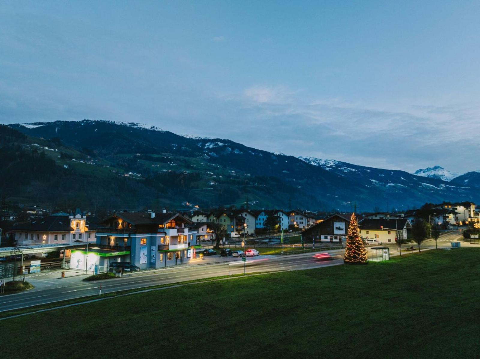 Apart Hartl Ried im Zillertal Exterior foto